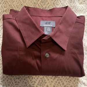 H&M Red Button Down Size L